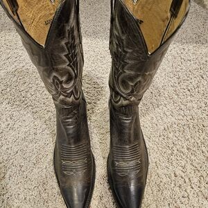 Lucchese 1883 Corbin Mad Dog Goat Boots Men 8.5D Leather Western Snip Toe